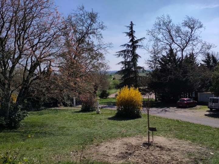 Notre Dame du Pech yard